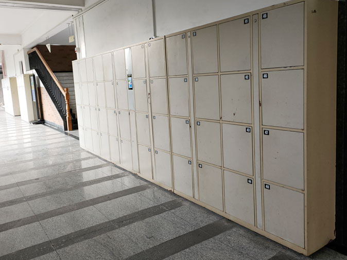 老舊IC卡智能書包柜改造，人臉識別書包柜項目